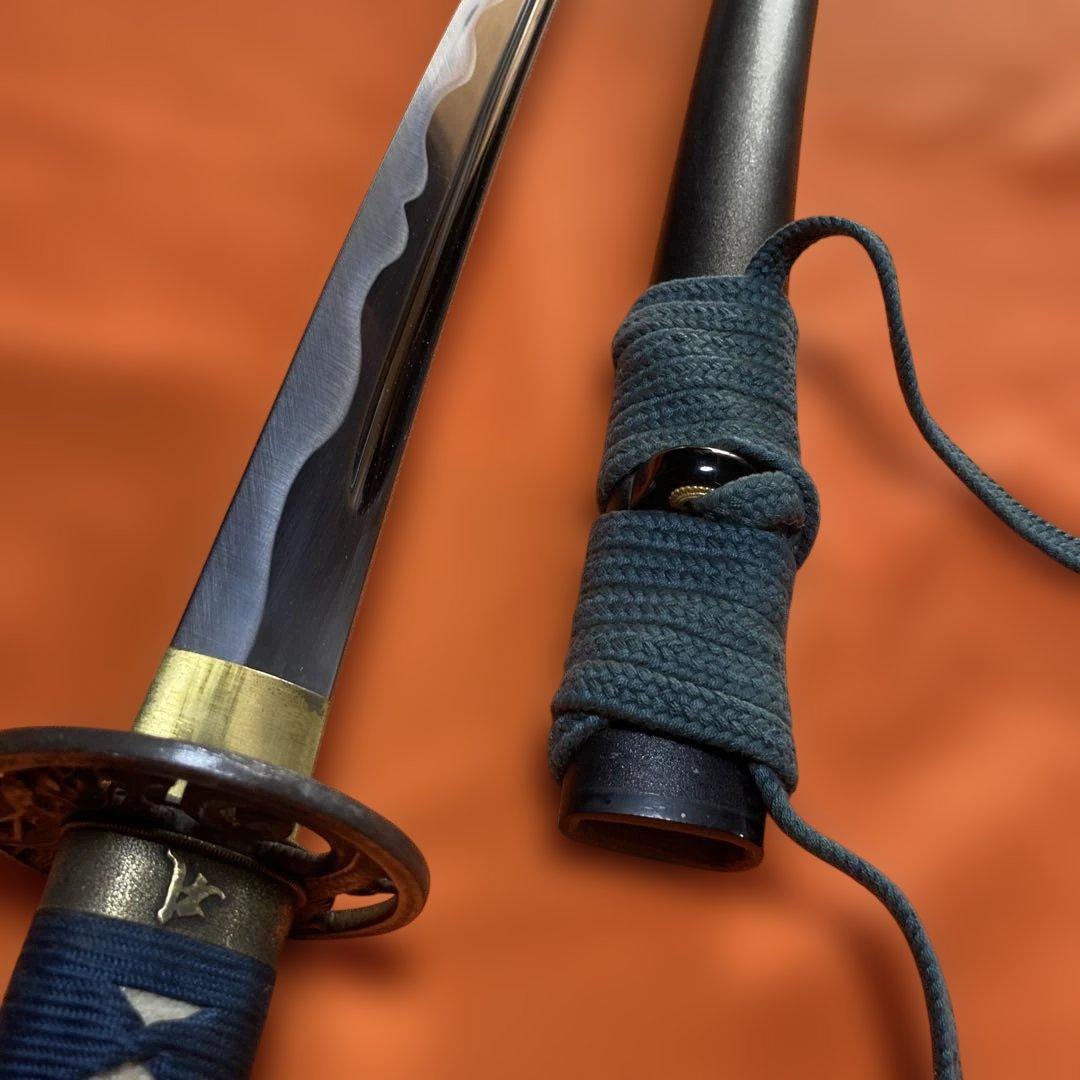 熟練者用高級長尺居合刀 青柄 龍彫透し丸鍔