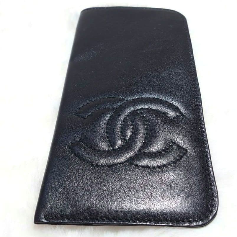 シャネル　メガネケース　ラムスキン　レザー　ＣＣマーク 黒