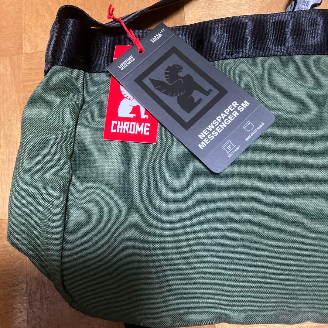 てる　WAIPER.inc×CHROME ニュースペーパーバッグ