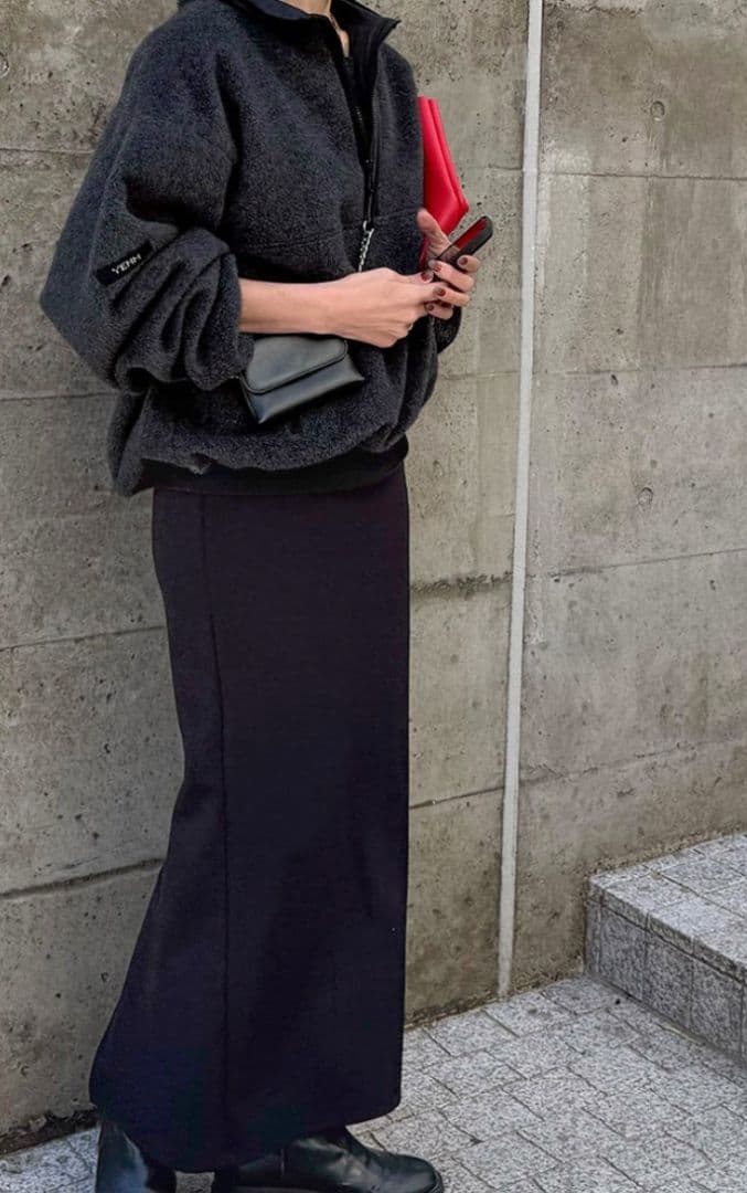 新品　YENN ADJUST SLIT SKIRT ブラック 38