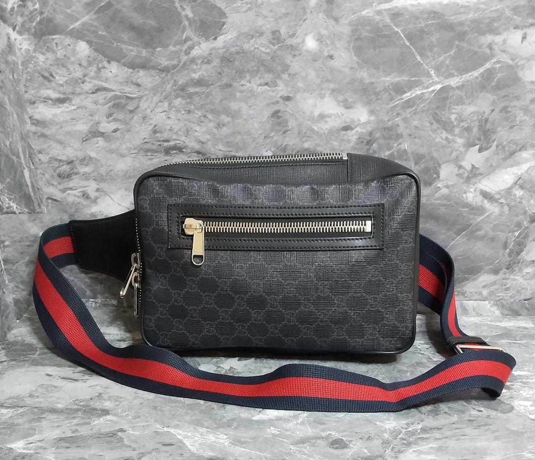 【美品】GUCCI（グッチ）PVCレザーボディバッグ/正規品