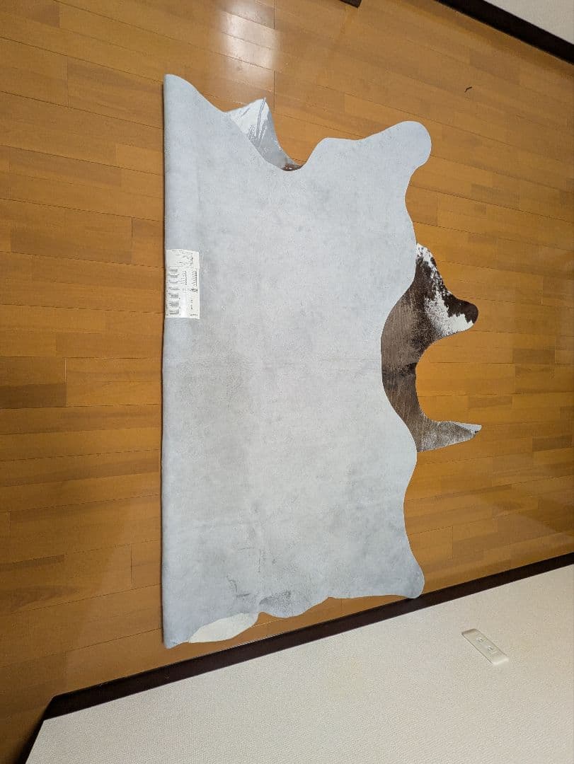 IKEA ラグ　カウハイド　牛毛皮　KOLDBY