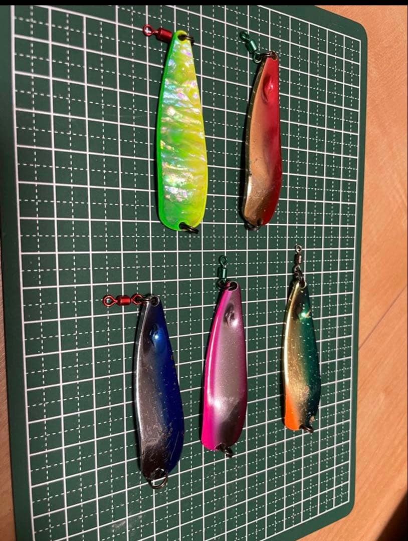 フォレスト　リアライズ 21g5個　18g11個セット