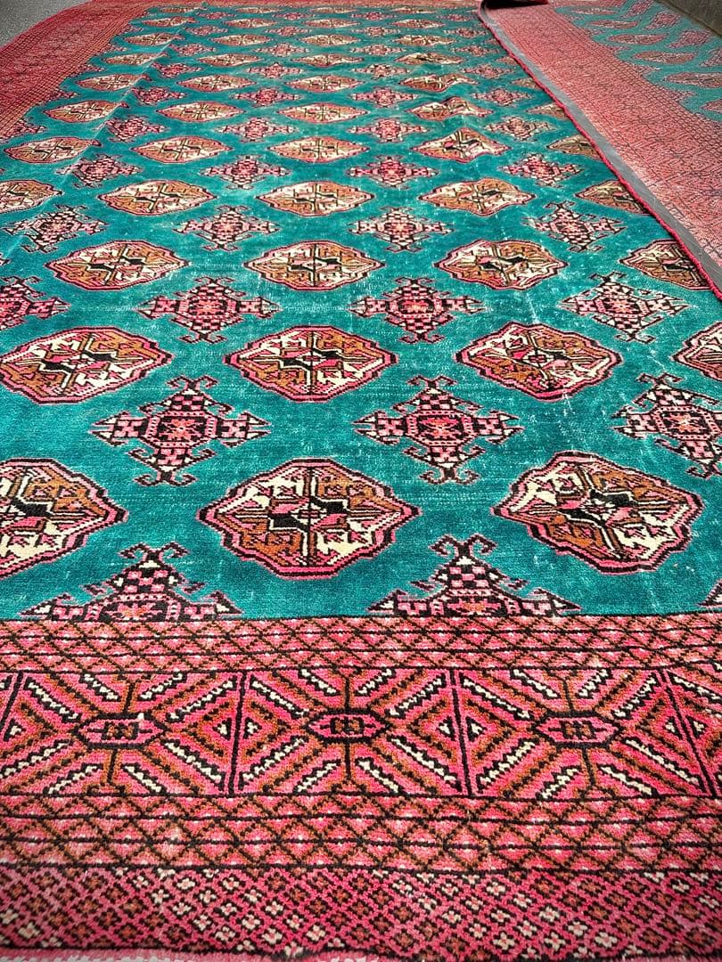 ペルシャ トルクメン ブハラ アンティーク 手作りラグ 302X354