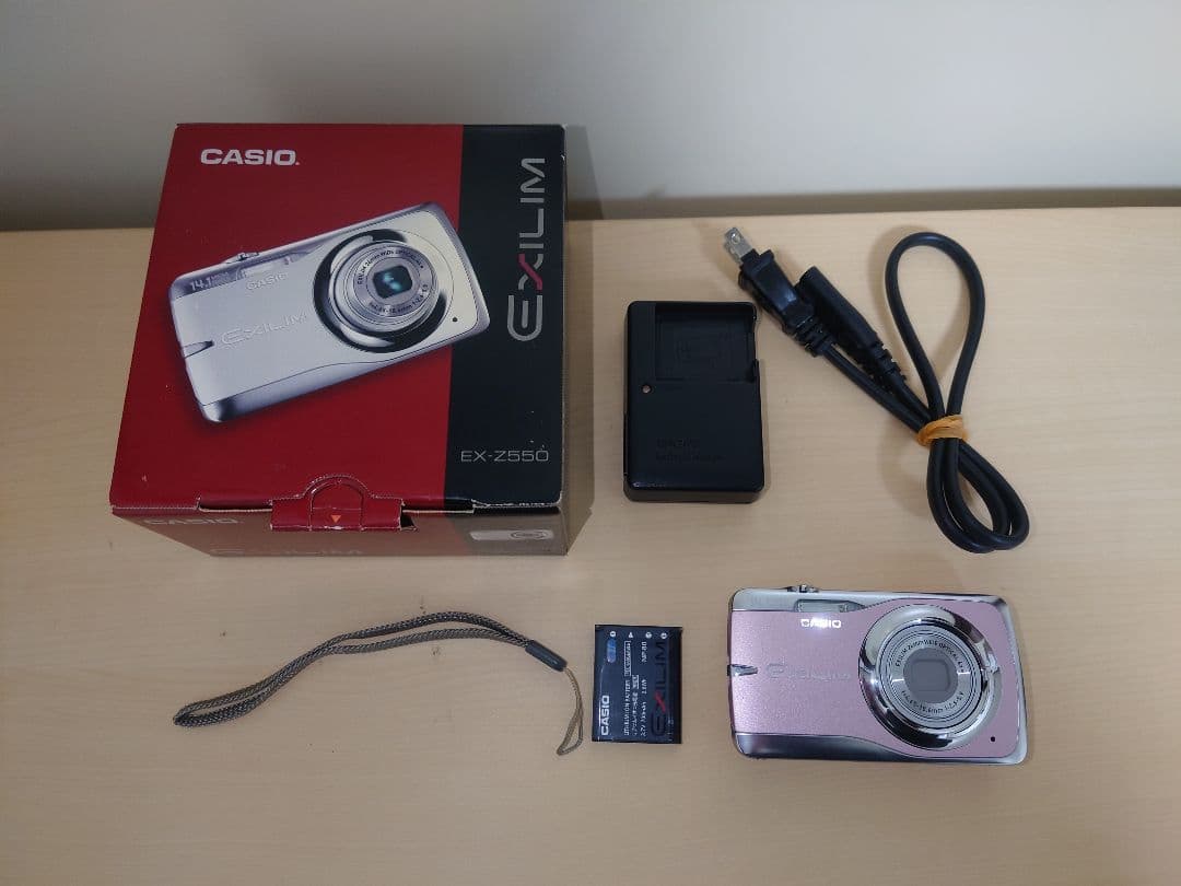 【動作良好】CASIO EXILIM EX-Z550 デジタルカメラ