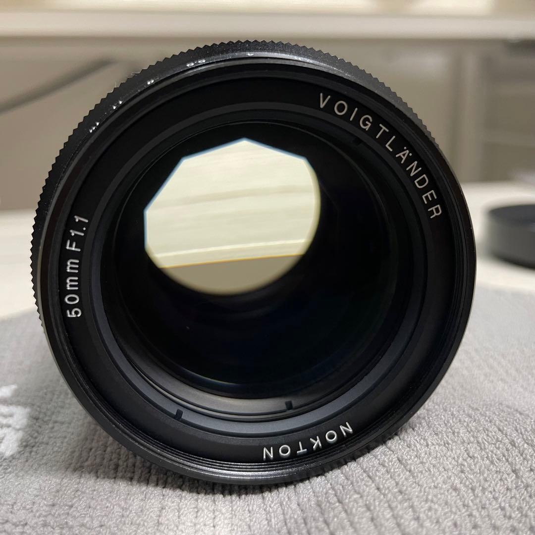 VoightLander 単焦点レンズ NOKTON 50mm F1.1