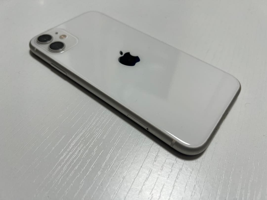 Apple iPhone11 本体