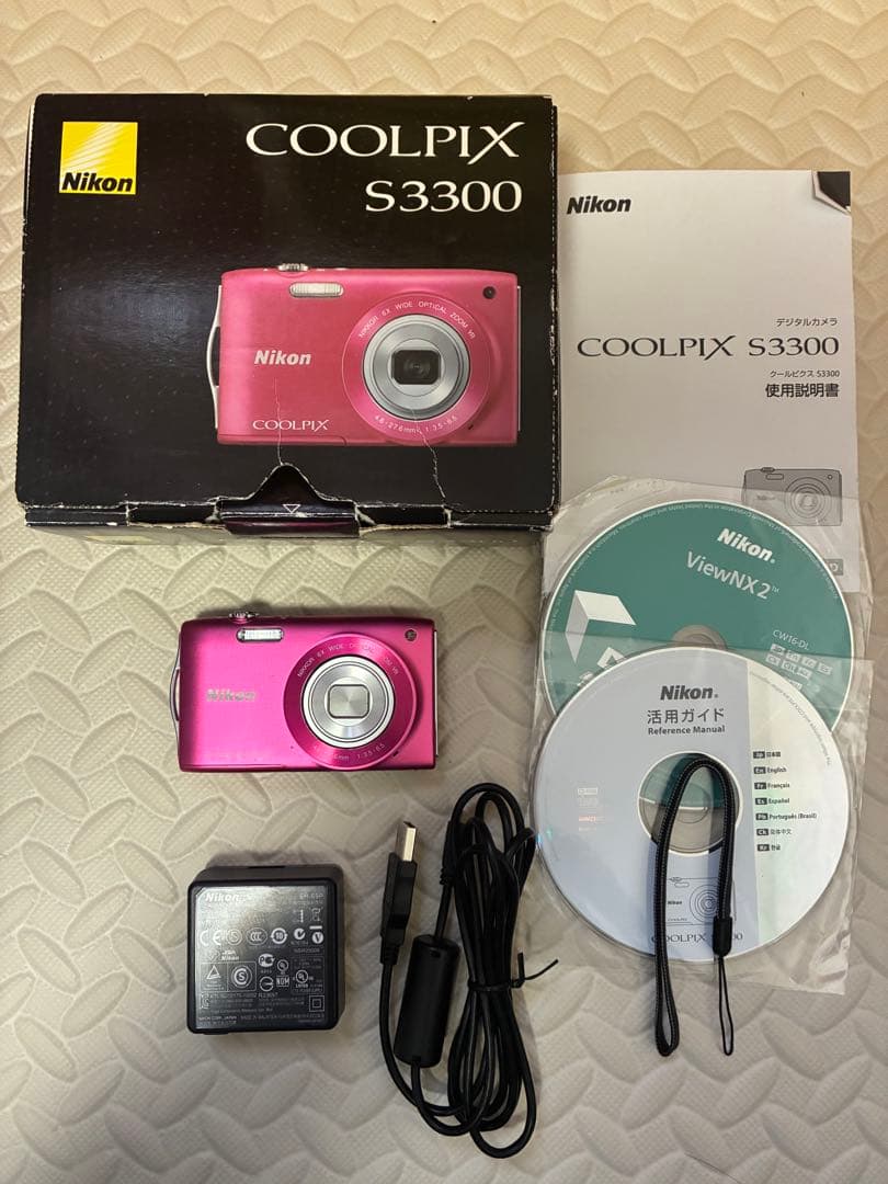 nikon&ニコン　coolpix s3300 デジタルカメラ