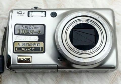 デジタルカメラ FUJIFILM FinePix F70EXR