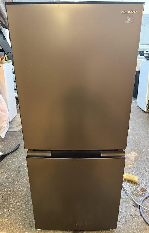 大阪府配送無料！SHARP 2ドア 冷蔵庫 2022年 家電 キッチン 動作品