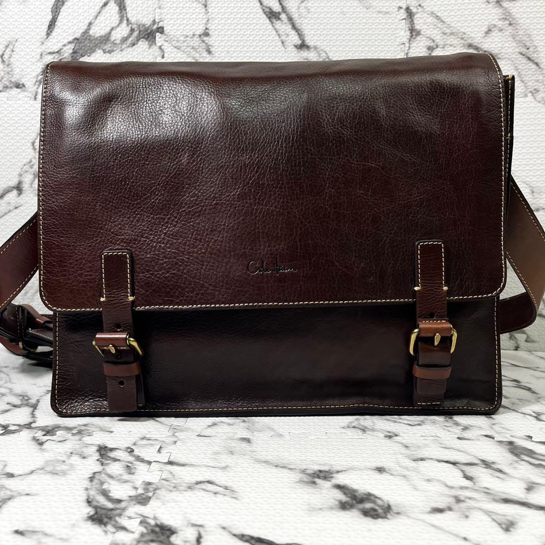 美品◯コールハーン　メッセンジャーバッグ　A4サイズ収納可能　オールレザー