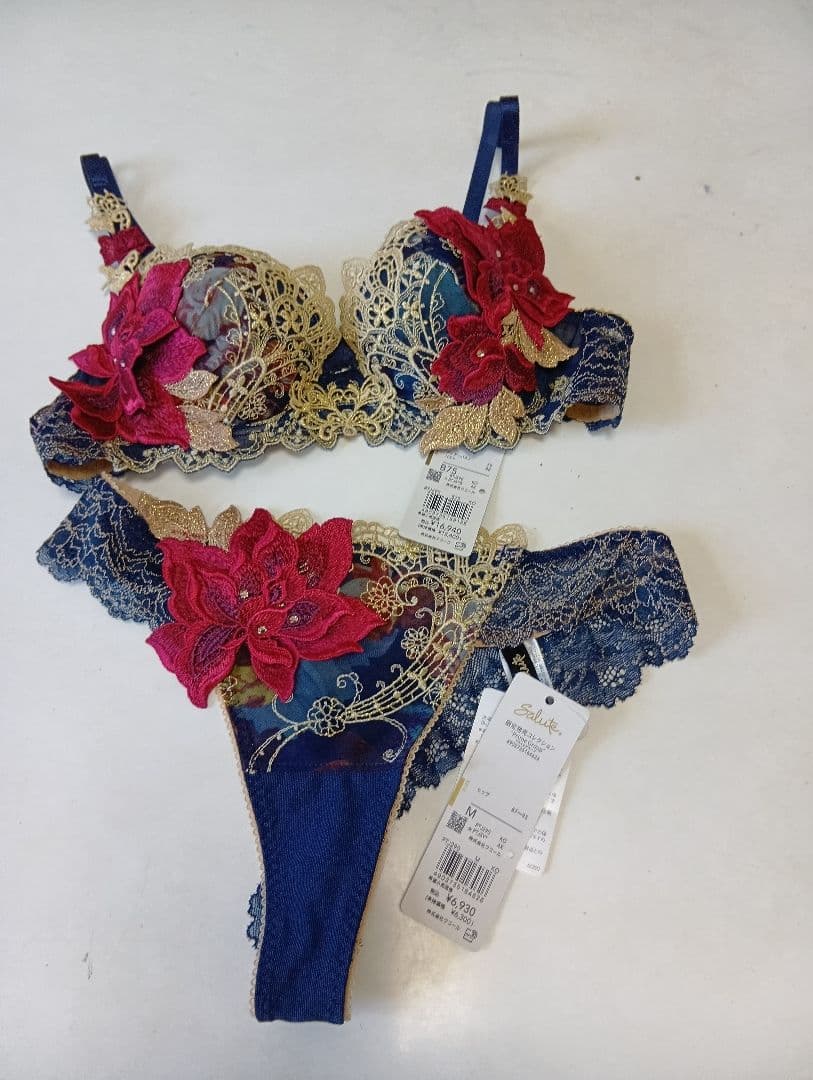 店舗限定】サルート20%OFF B75TバックMサイズ オペラ座の怪人