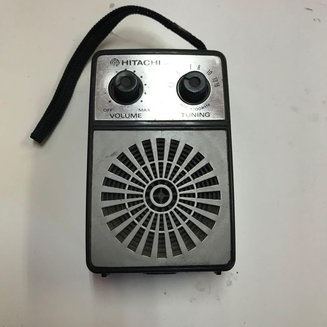 HITACHI コンパクトラジオ