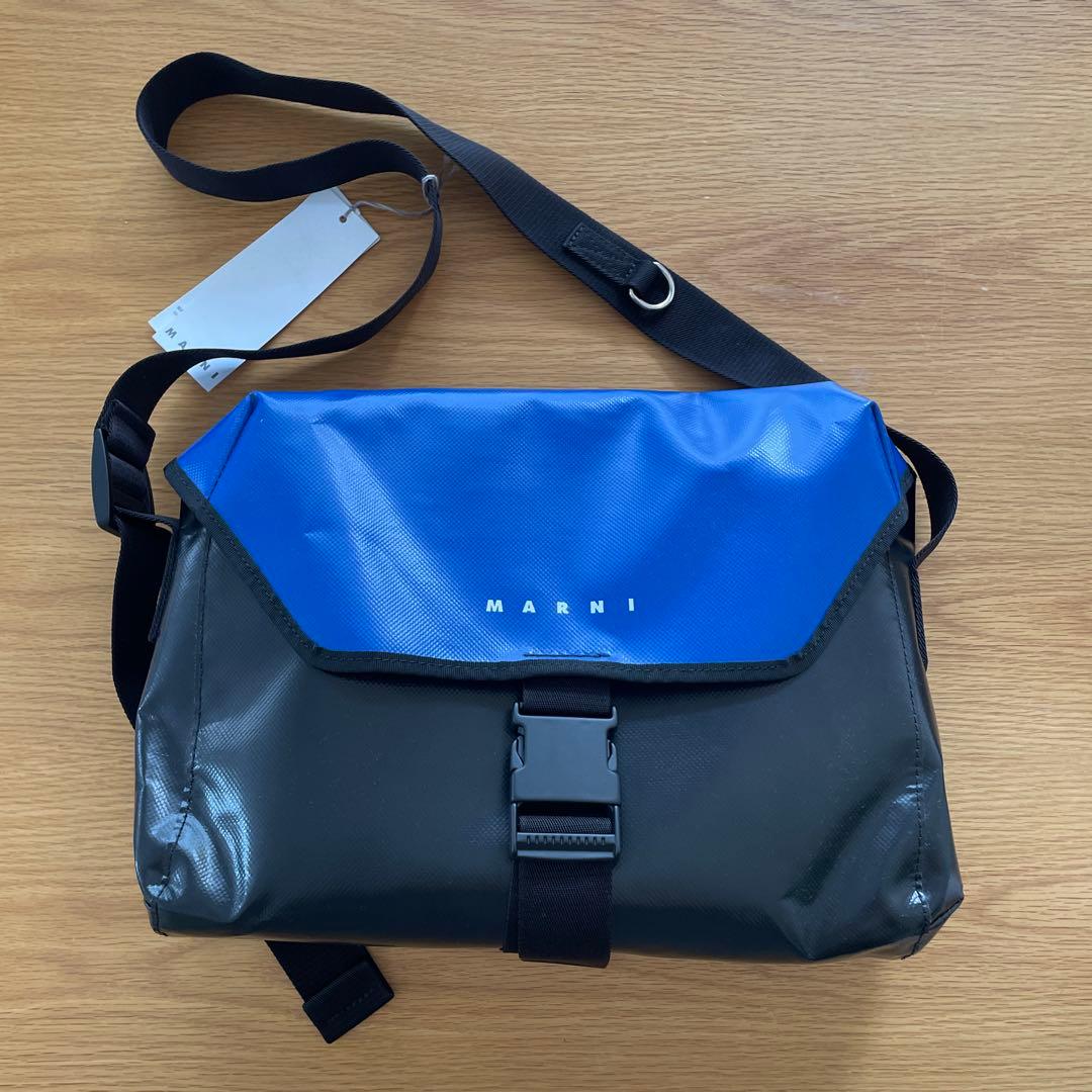 h*n様 未使用新品タグ付き　MARNI マルニ PVC メッセンジャー/ショル