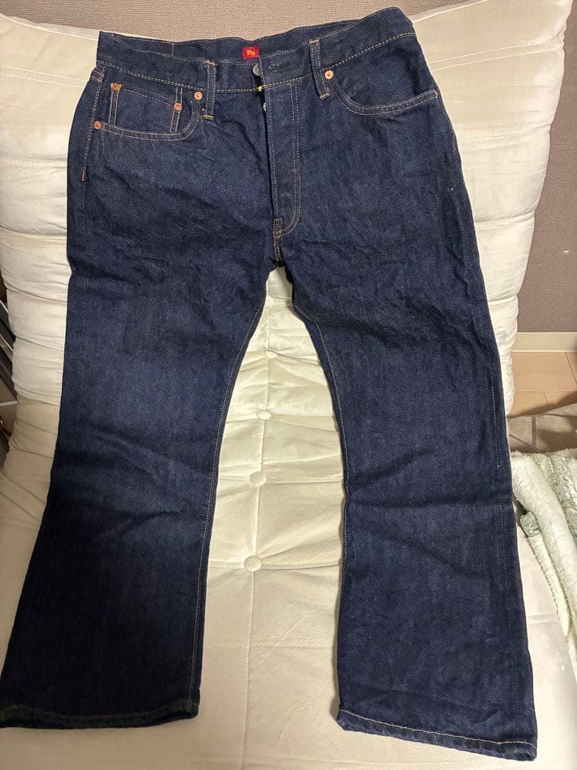 リゾルト711 ジーンズ　W32 L30