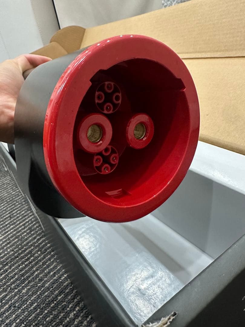 (純正)Tesla チャデモアダプター　テスラ　チャデモ充電器