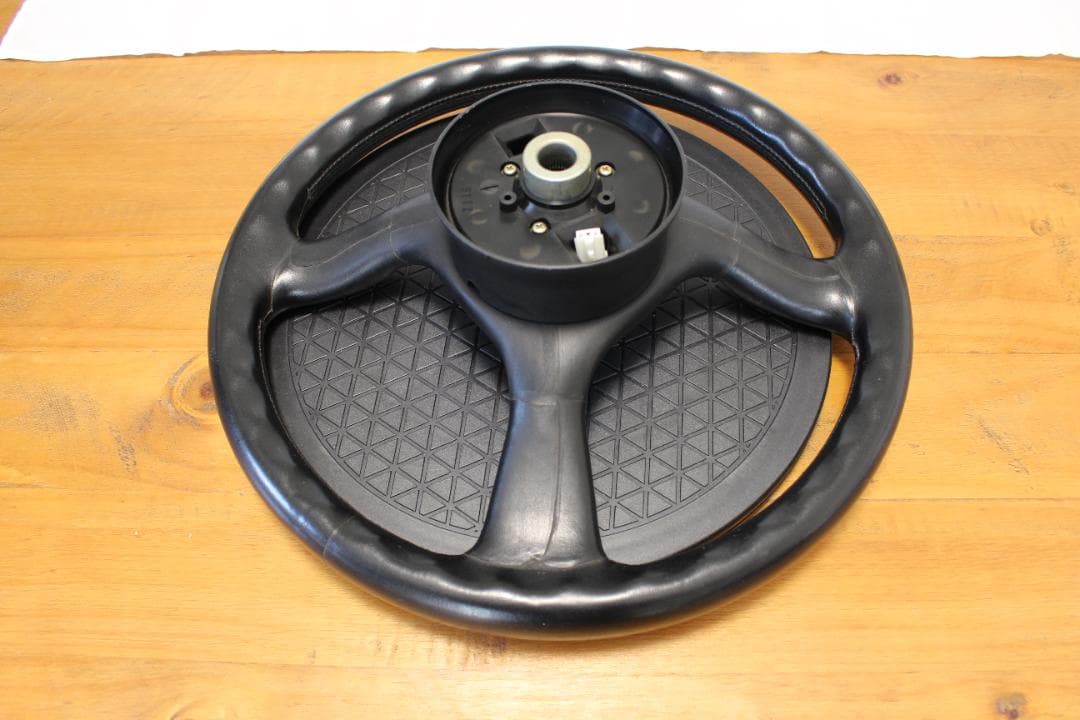 NISSAN R32 GT-R 純正 革巻きハンドル 前期