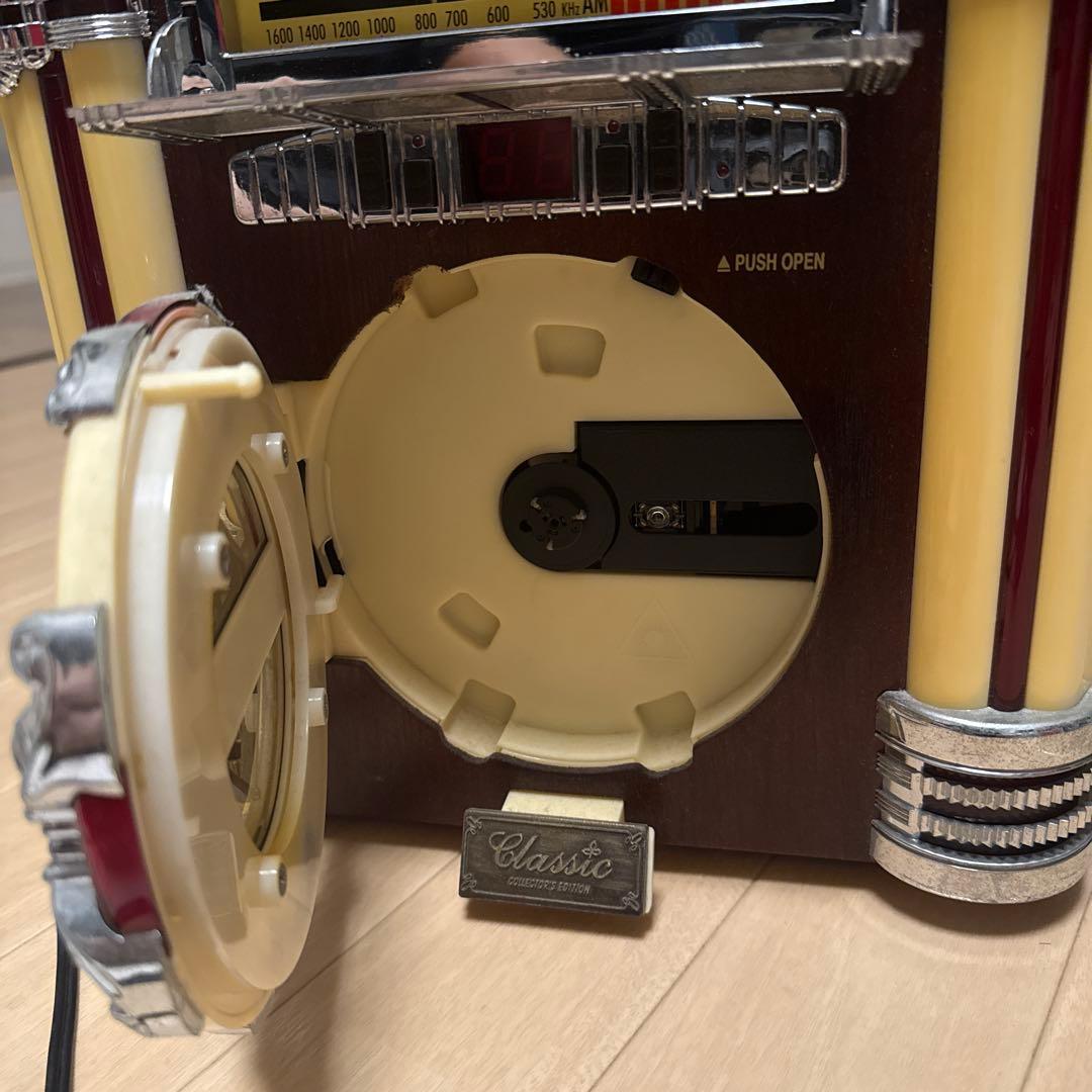 d*7様 ジュークボックス型　CDプレイヤー　ラジオ