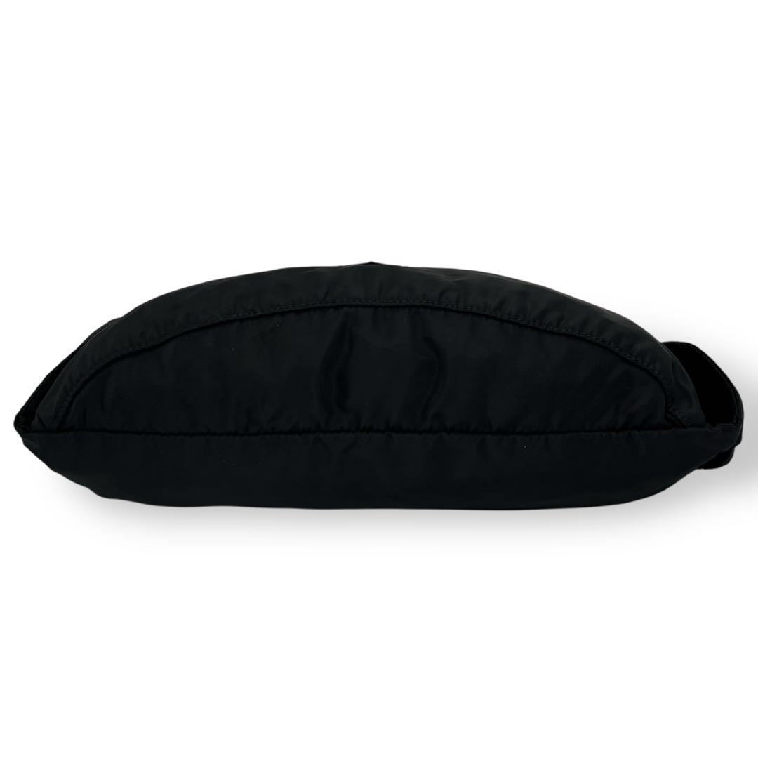 バッグ Archive PRADA BodyBag WaistPouch Y2K 00s