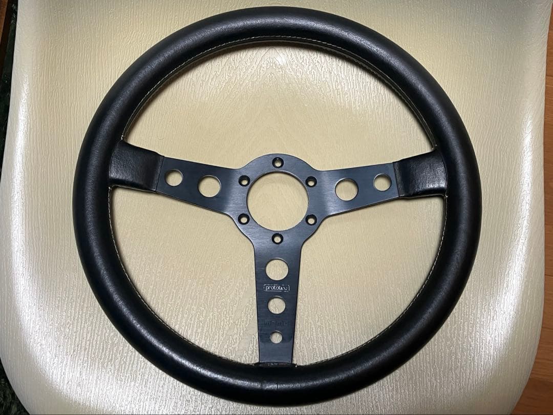 【当時物・美品】MOMO ステアリング プロトタイプ ブラックスポーク 35 φ