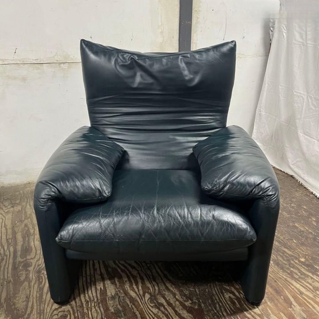 Cassinaカッシーナ 675 MARALUNGAマラルンガ 1人掛けソファ②