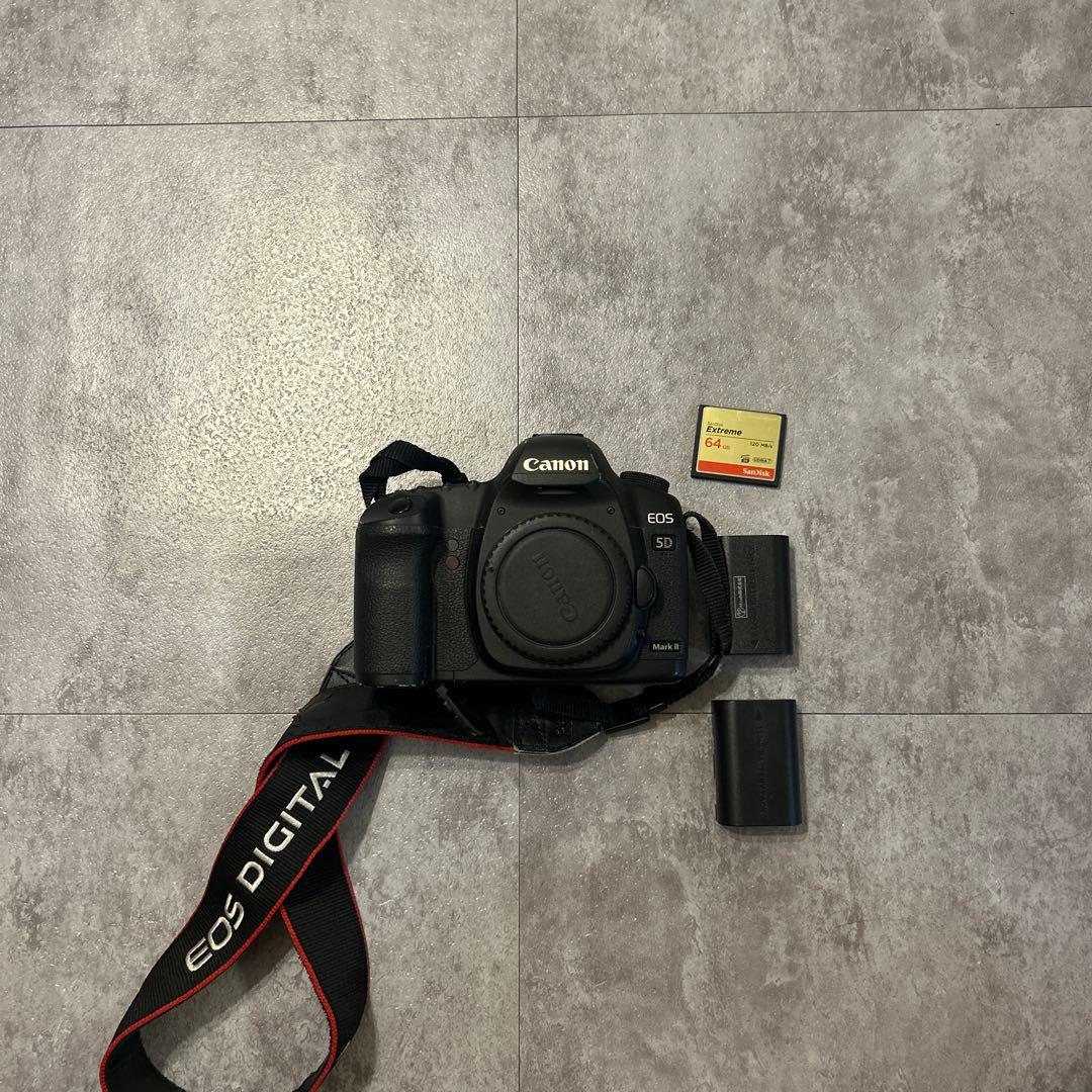 Canon EOS 5D mark II cfカード、バッテリー2つ付