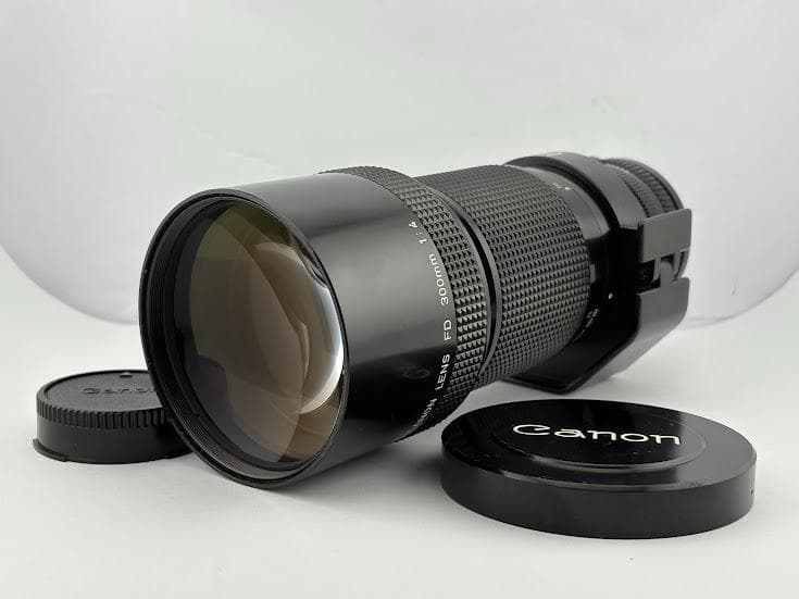 ★美品★キヤノンNEW FD 300mm F4 ★三脚座、前後キャップ付★