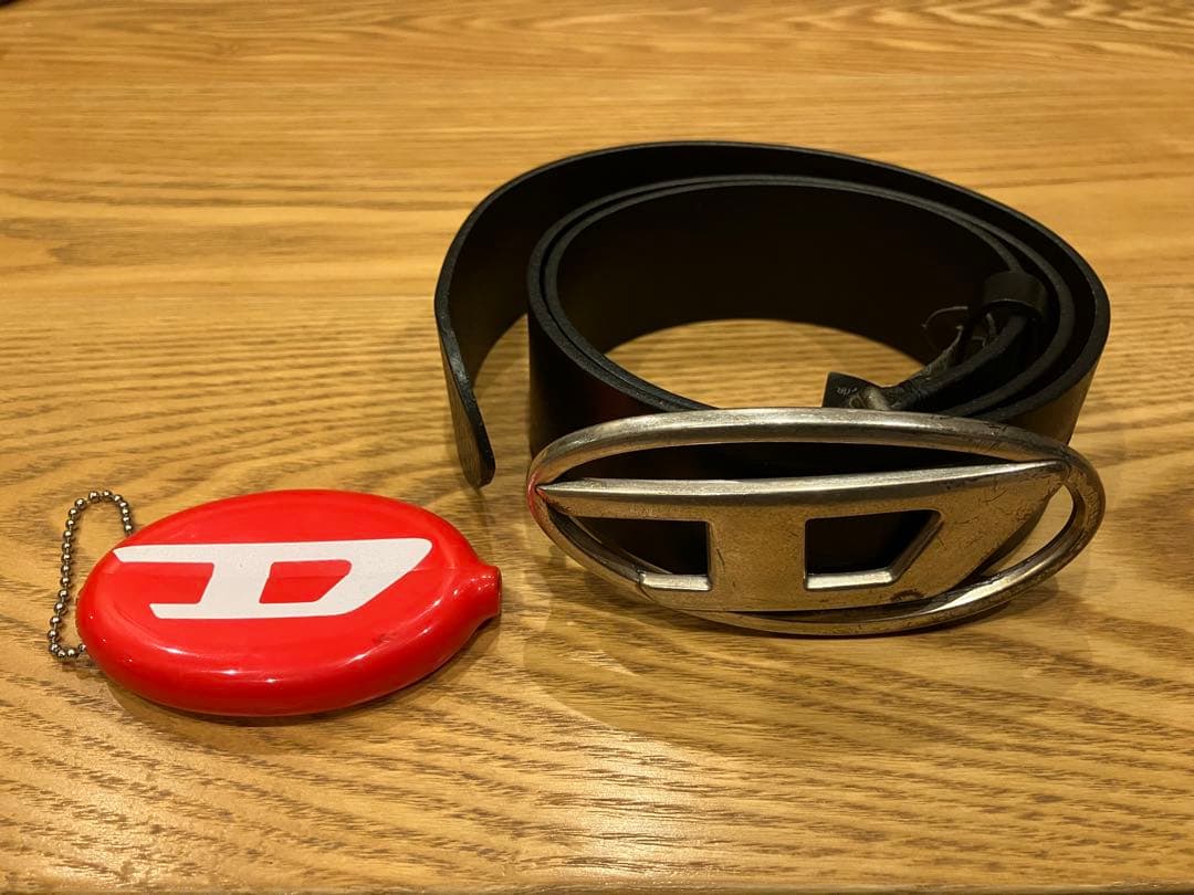 DIESEL ブラック ベルト 85㎝　ノベルティケース付