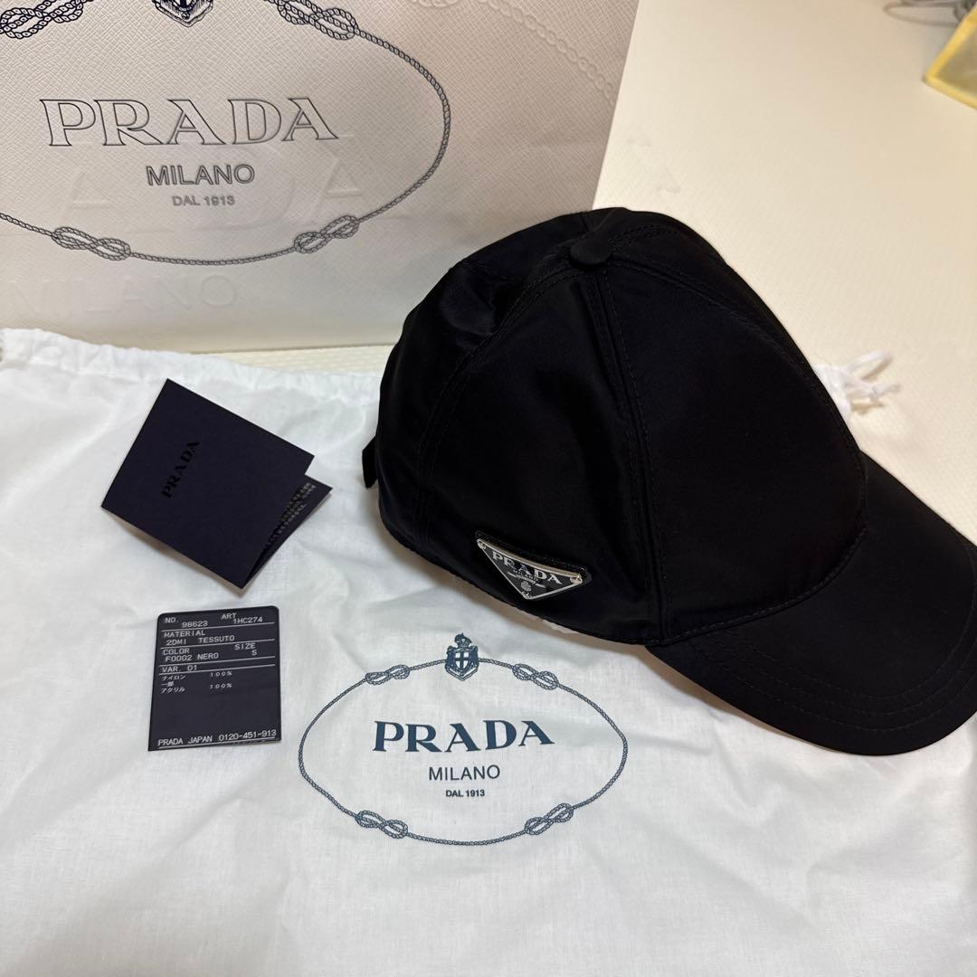 PRADA 帽子