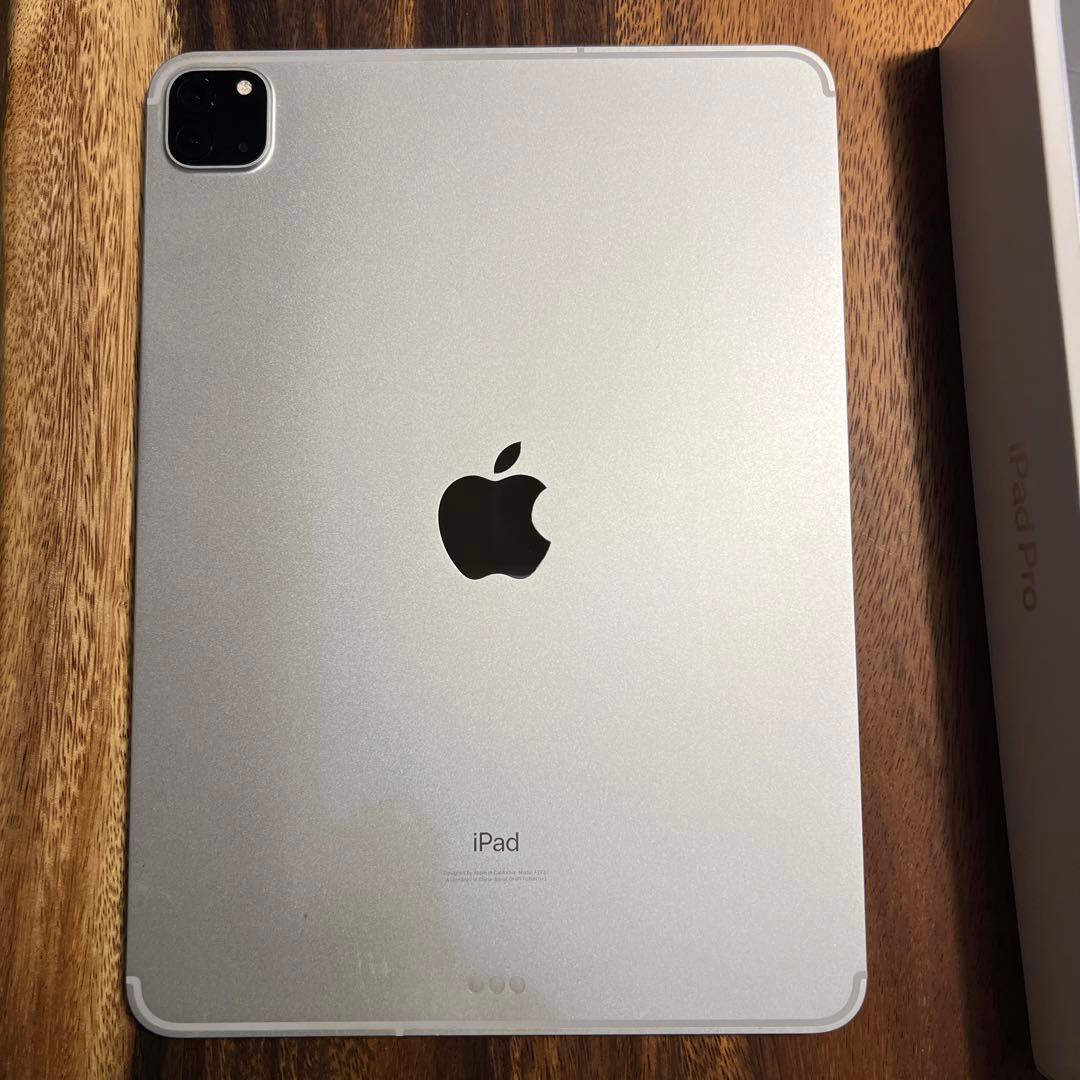 Apple iPad Pro 11インチ 第2世代　シルバー 512GB