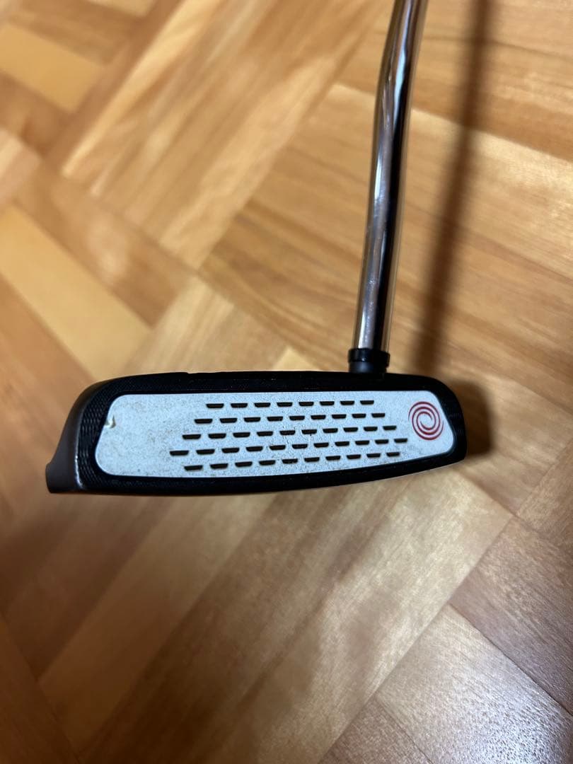 オデッセイ TRIPLE TRACK 2-BALL パター