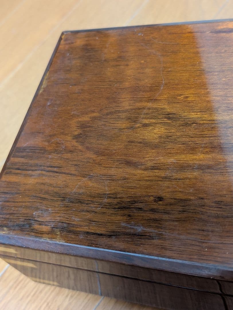 ORPHEUS 木製オルゴール50弁　 愛の賛歌　エーデルワイス