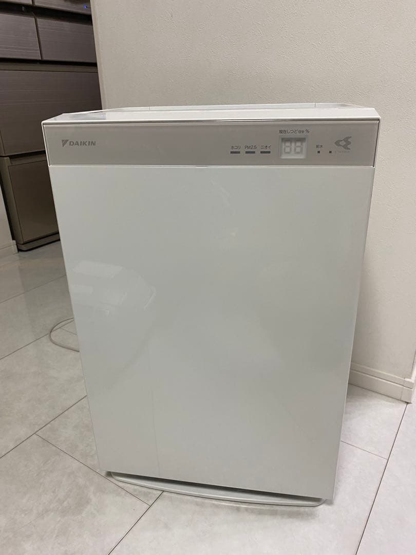 【美品】ダイキン 加湿 空気清浄機 MCK70UJ-W 2018年製 ホワイト