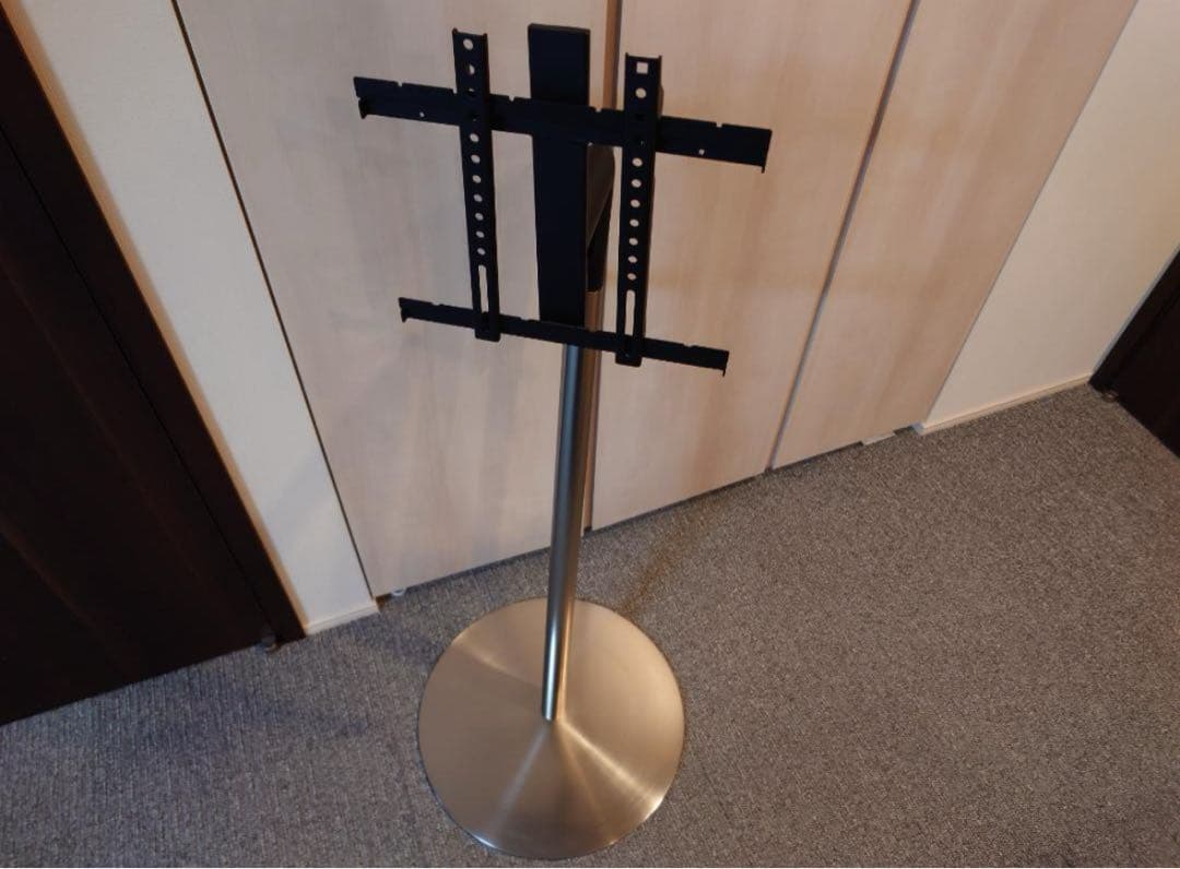 EQUALS自立型テレビスタンド ハイタイプ 24型～45型対応 シルバーメッキ