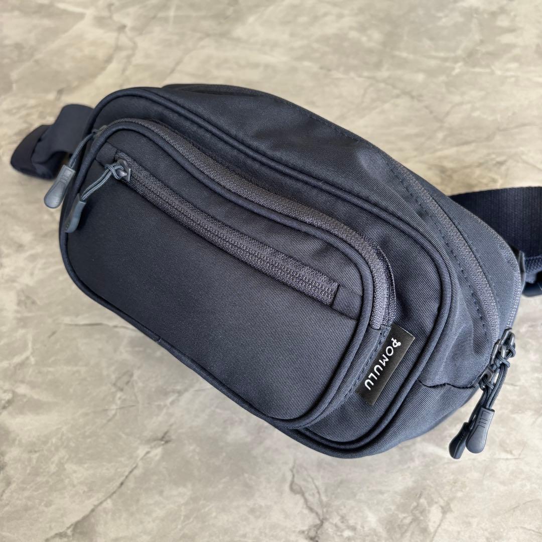 ポムル POMULU ヒップシート ネイビー