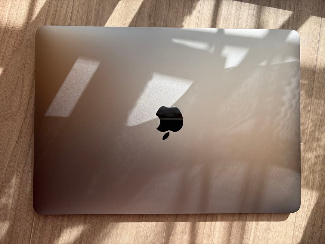 美品 M1 MacBook Air /16GB/256GB/US