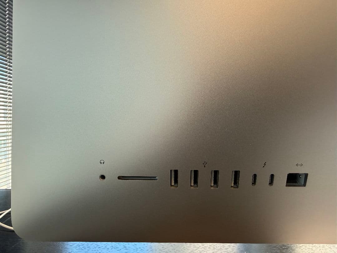 iMac2019(i9-3.6G・96G・1TB・Vega48)最強カスタマイズ