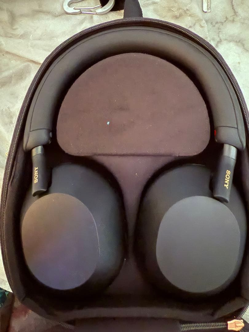 超美品！SONY ワイヤレスヘッドホン WH-1000XM5