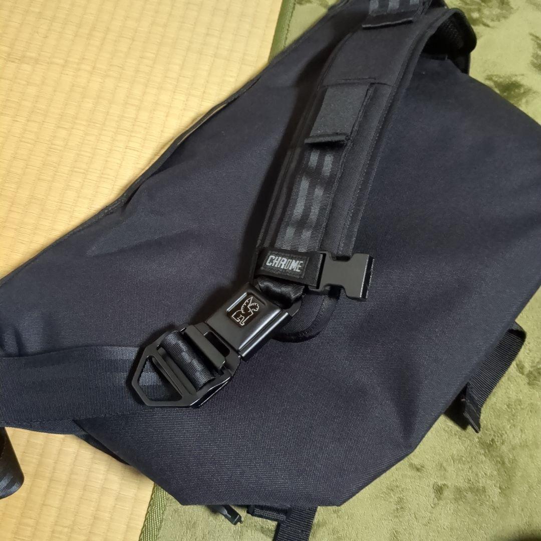 バッグ CHROME CTZ 15L