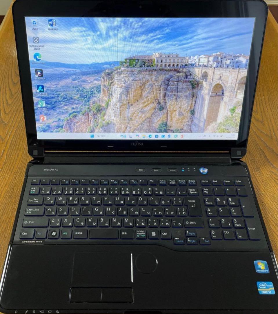富士通 LIFEBOOK AH77/G Windows11/Office2013