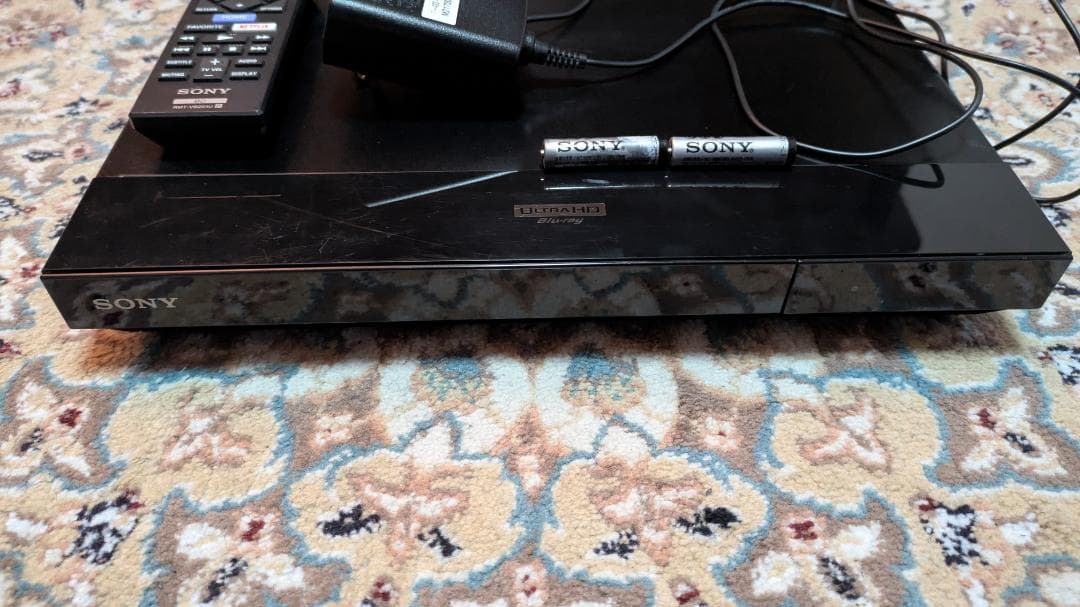 ブルーレイディスクプレーヤー／DVDプレーヤー ~ UBP - X700