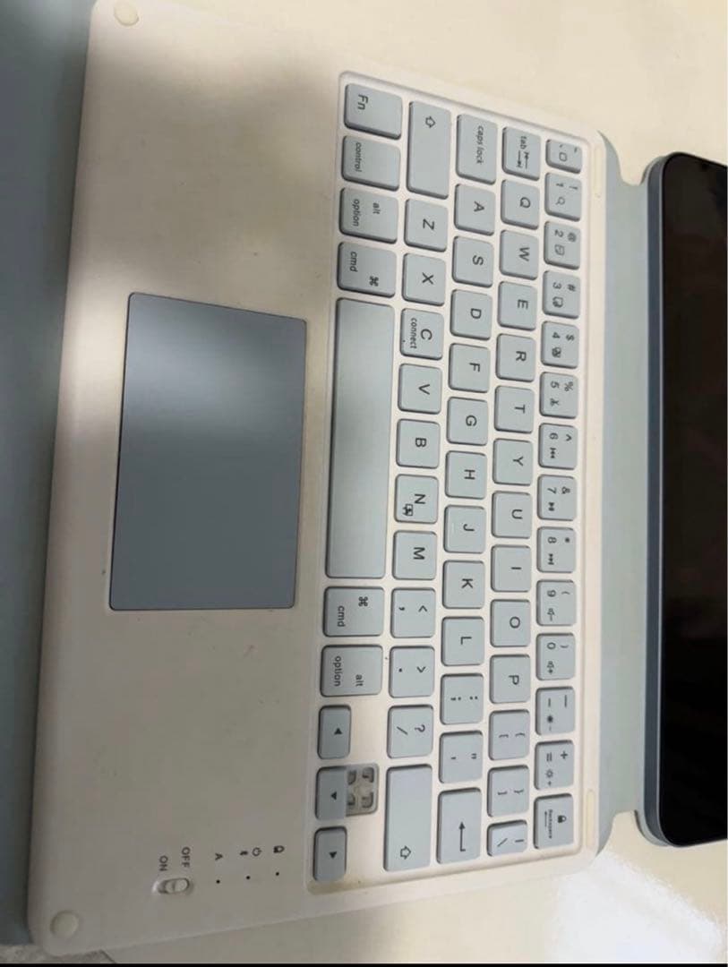 iPad AIR 10.9インチ 第4世代 64Gb