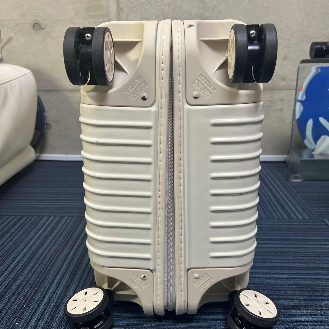 RIMOWA ユナイテッドアローズ　キャリーカート