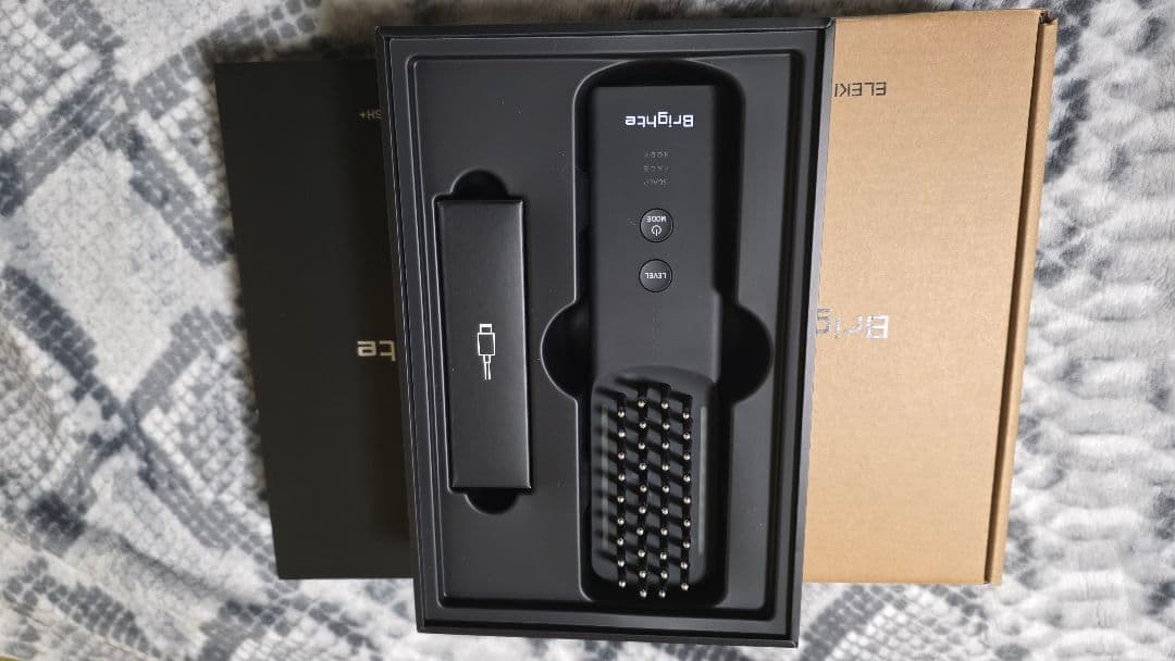 美品 Brighte エレキブラシ プラス　BRT-FSB180