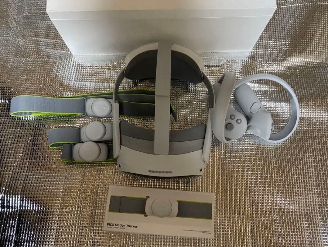 PICO 4 VR ヘッドセット256Gb Motion Tracker 3点