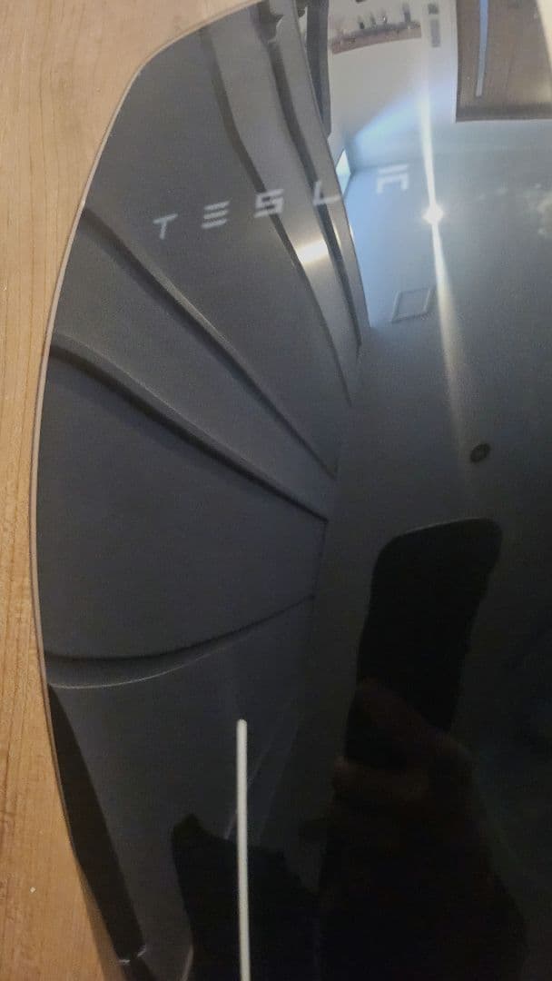 Tesla テスラ ウォールコネクター カラープレート付き