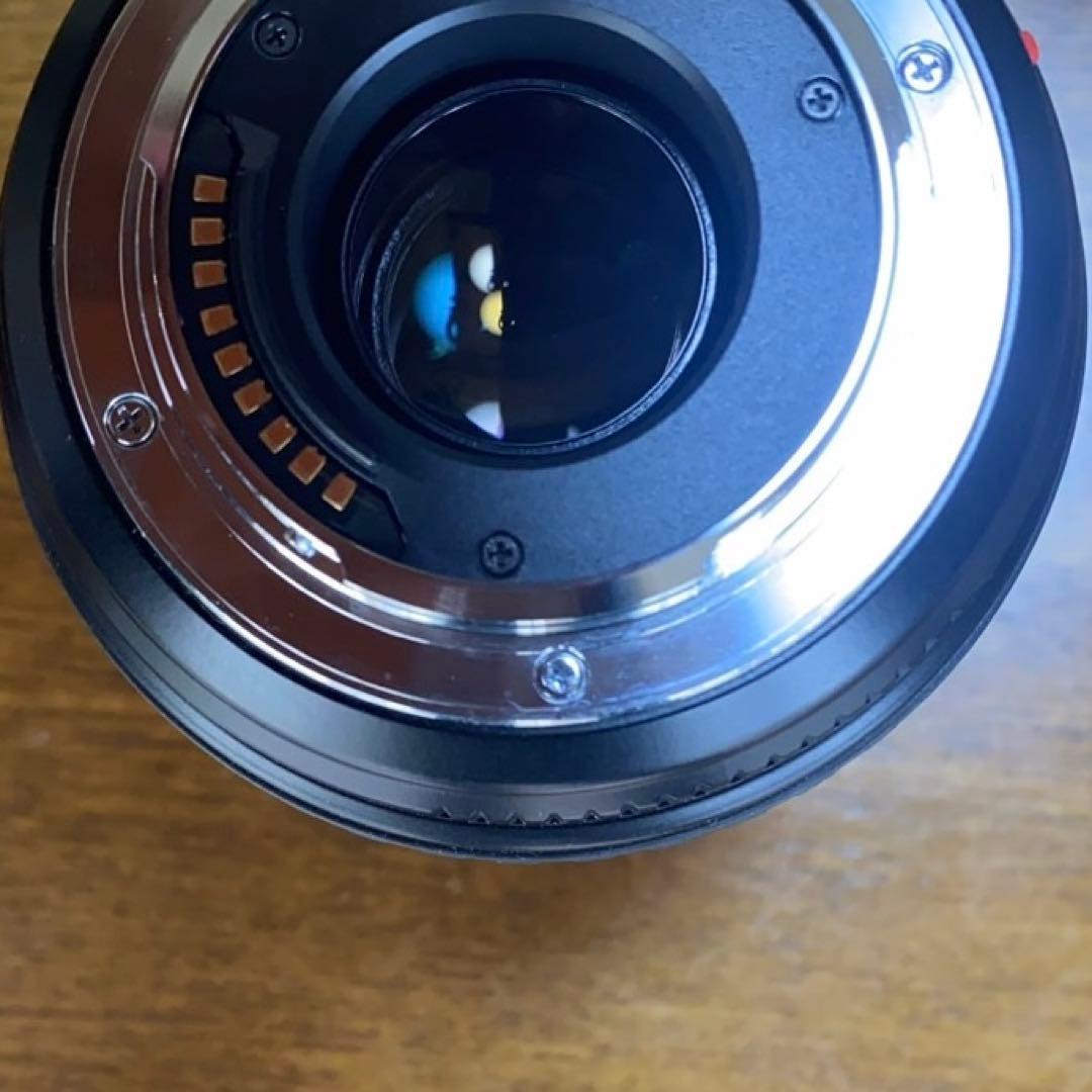 デジタル一眼レフ OLYMPUS E-300 ダブルズームキット（三脚付き）