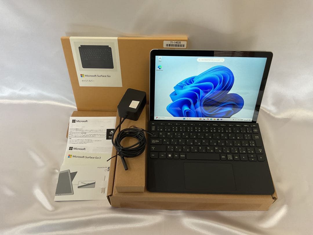 Surface Go 3 LTE i3 8g 128g office 【美品】