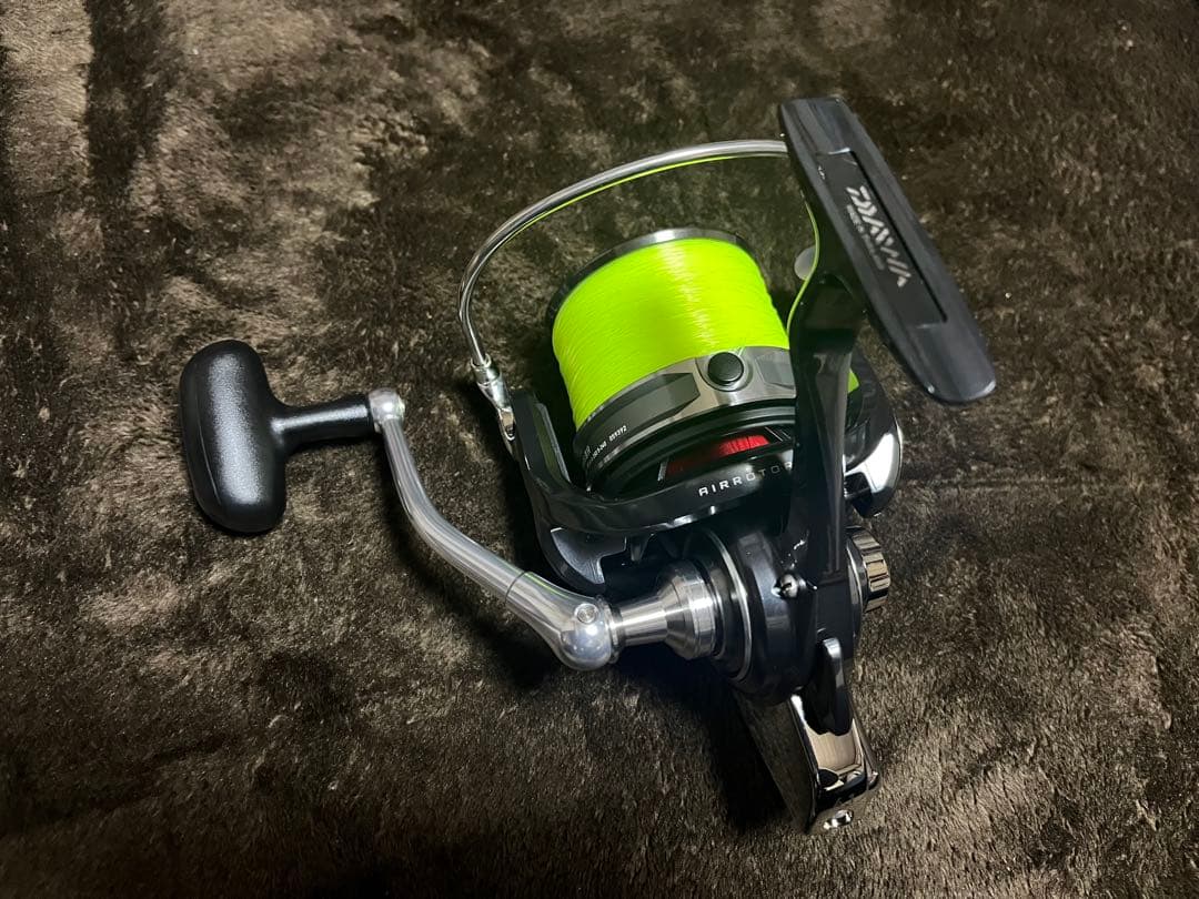 【zxcvbnm】トーナメント ISO 5000遠投 スプール+ライン付属