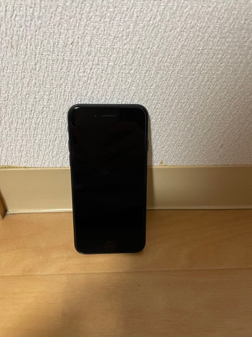 iPhoneSE2 64GB ブラック